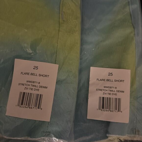 NWT WeWoreWhat Tie Dye Stretch Twill Denim Flare Bell Shorts - Picture 6 of 6